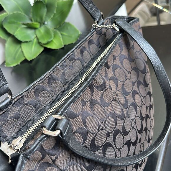 Coach Signature Canvas & Genuine Leather Shoulder Tote Bag - Picture 10 of 13